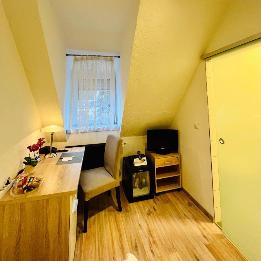 Georgenberg Hotel Шпремберг Екстериор снимка