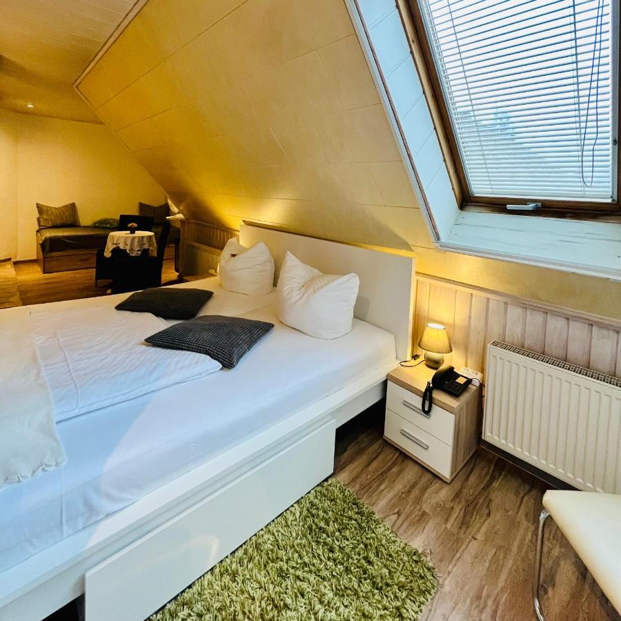 Georgenberg Hotel Шпремберг Екстериор снимка