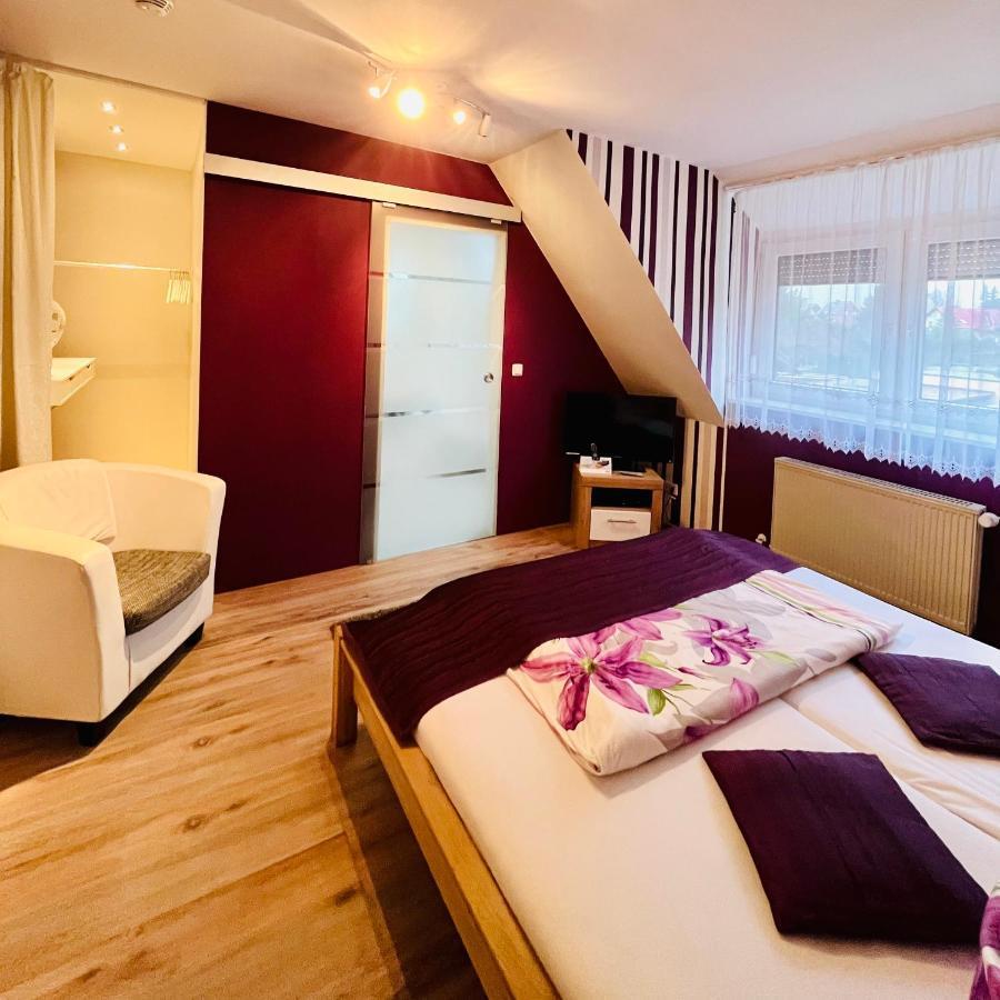 Georgenberg Hotel Шпремберг Екстериор снимка